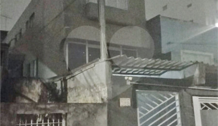 Sobrado à venda com 8 suítes em Jardim Vila Mariana, São Paulo, SP