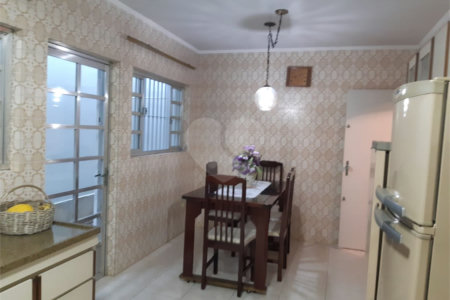 Sobrado à venda com 3 quartos, sendo 1 suíte, em Jardim Franca, São Paulo, SP