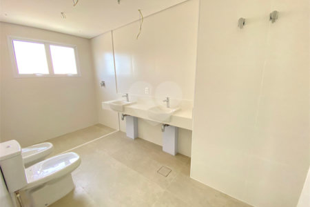 Apartamento à venda com 4 suítes em Santana, São Paulo, SP