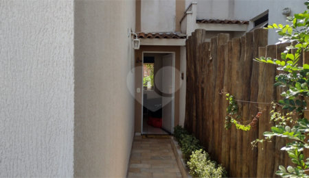 Casa à venda com 2 quartos no condomínio Terra Nova, São Carlos - SP