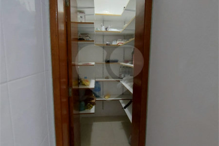 Sobrado à venda com 3 suítes em Jardim Paulista, Atibaia, SP