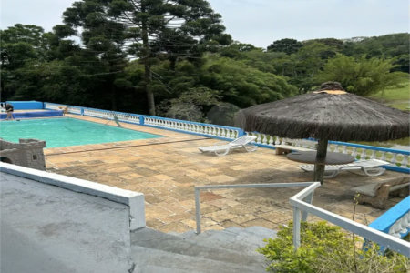 Sítio à venda com 5 quartos, sendo 2 suítes,  em Marmeleiro, São Roque, SP