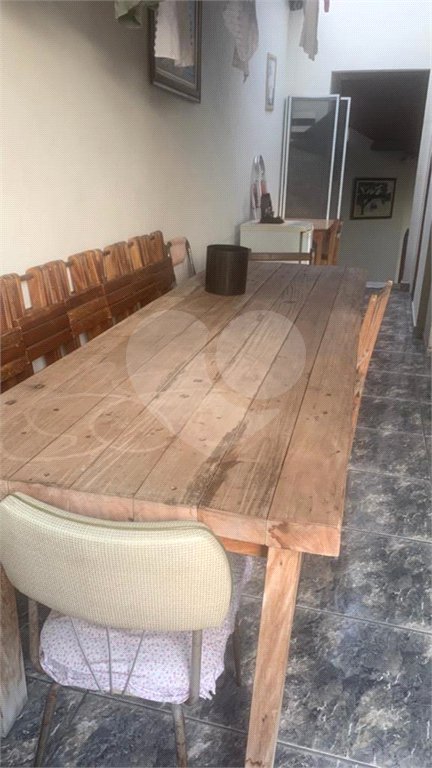 Sobrado à venda com 4 quartos, sendo 1 suíte, em Tremembé, São Paulo, SP