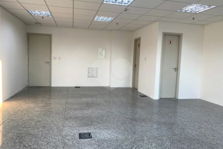 Sala à venda em Vila Guarani (z Sul), São Paulo, SP