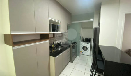 Apartamento à venda com 2 quartos em Santana, São Paulo, SP