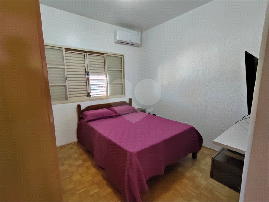 Casa à venda com 5 quartos, sendo 3 suítes, no Centro, Itapetininga, SP