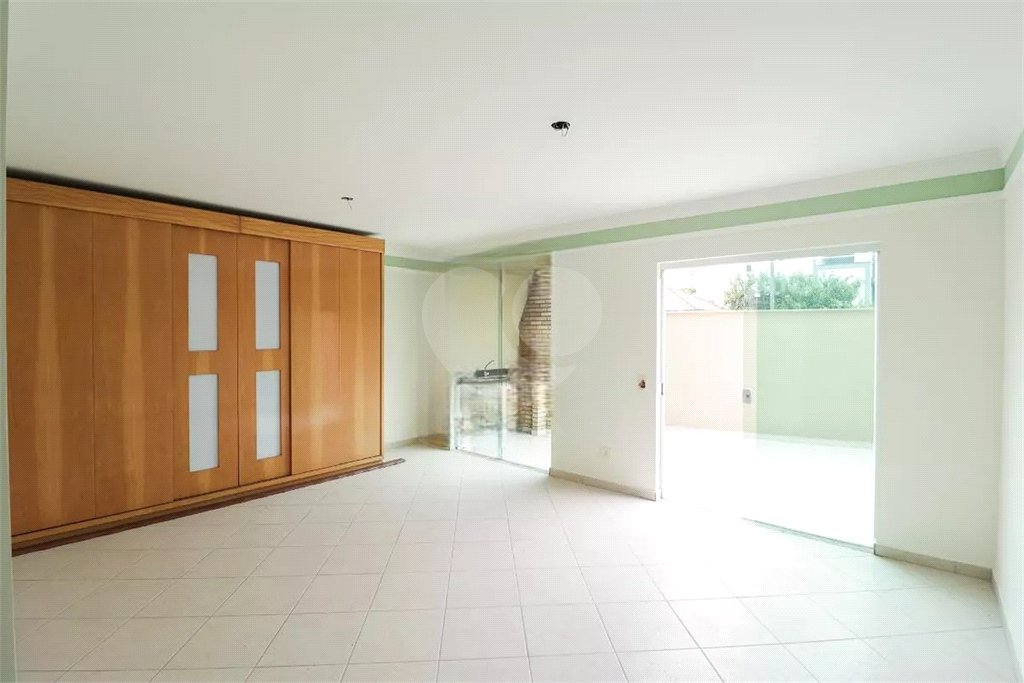 Sobrado à venda com 4 quartos, sendo 3 suítes, em Tucuruvi, São Paulo, SP