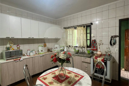 Casa à venda com 3 quartos, sendo 1 suíte,  em Mogi Moderno, Mogi das Cruzes, SP