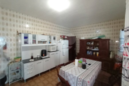 Casa à venda com 6 quartos em Vila Alves, Itapetininga, SP