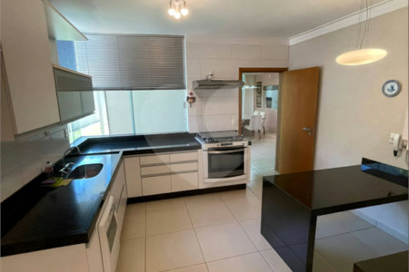 Casa à venda ou para alugar com 3 suítes em Jardim Salto Grande, Araraquara, SP