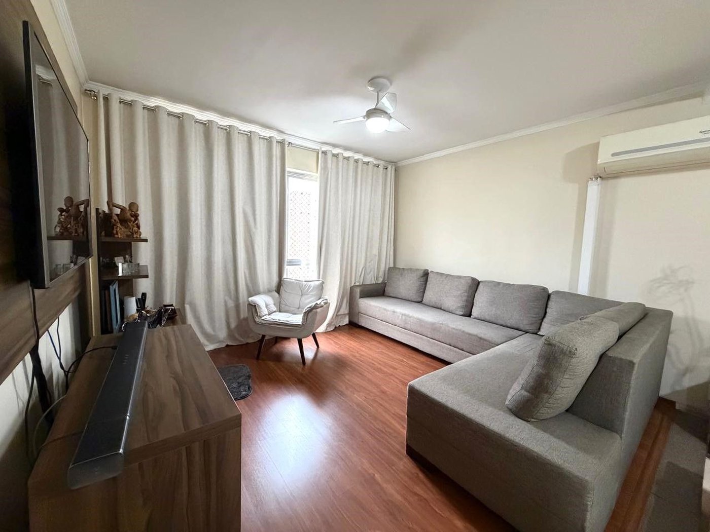 Apartamento com 3 dormitórios à venda, 142 m² por R$ 849.000,00 - Gonzaga - Santos/SP