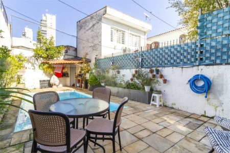 Sobrado à venda com 4 quartos, sendo 1 suíte,  em Vila Cruzeiro, São Paulo, SP