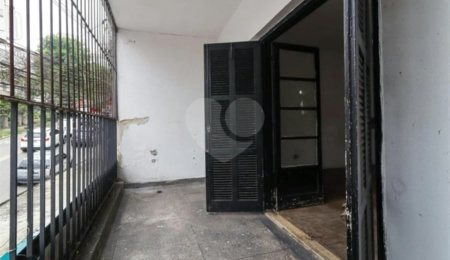 Sobrado à venda ou para alugar com 3 quartos em Vila Mariana, São Paulo, SP