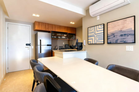 Apartamento à venda com 2 quartos, sendo 1 suíte, em Vila Cordeiro, São Paulo, SP