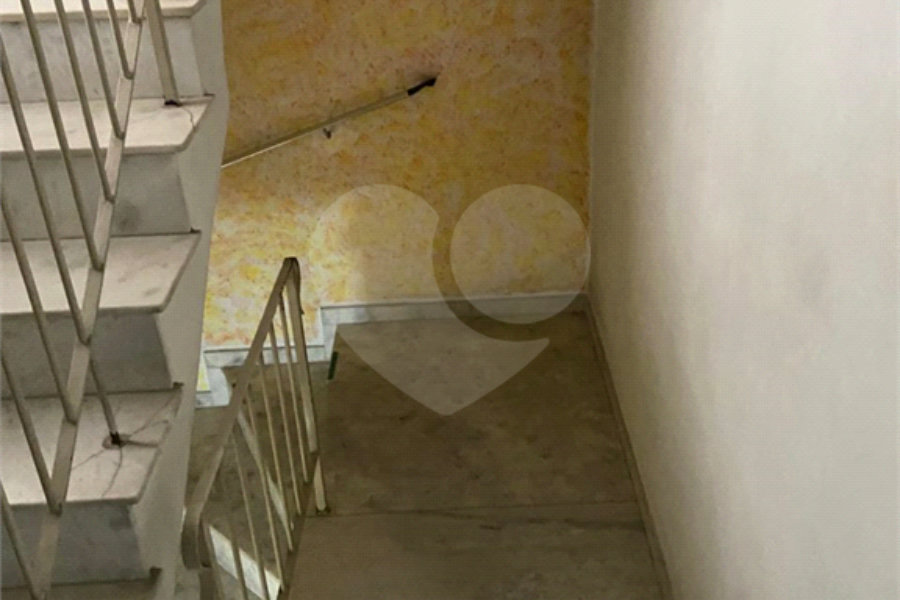 Sobrado à venda com 3 quartos, sendo 1 suíte,  em Parada Inglesa, São Paulo, SP