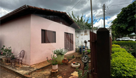 Casa à venda com 5 quartos em Jardim São João 2ª Seção, Ponta Porã, MS