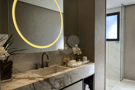 Apartamento à venda com 5 quartos, sendo 4 suítes, em Pinheiros, São Paulo, SP