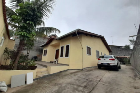 Casa à venda com 4 quartos, sendo 1 suíte, em City Bussocaba, Osasco, SP