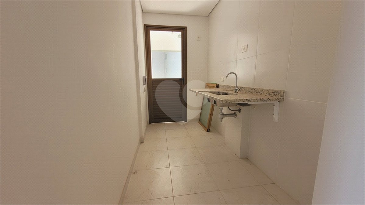 Apartamento à venda com 2 quartos, sendo 1 suíte,  em Sumarezinho, São Paulo, SP