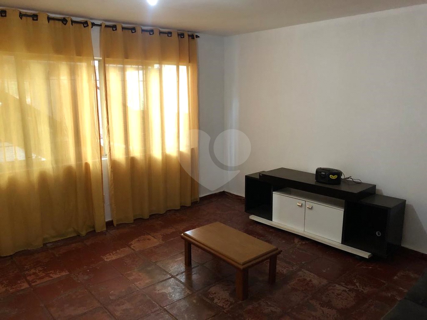 Sobrado à venda com 3 quartos em Serra da Cantareira, Mairiporã, SP