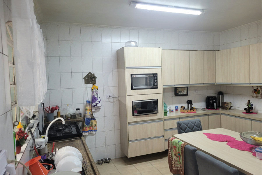 Sobrado à venda com 3 quartos, sendo 1 suíte,  em Tremembé, São Paulo, SP