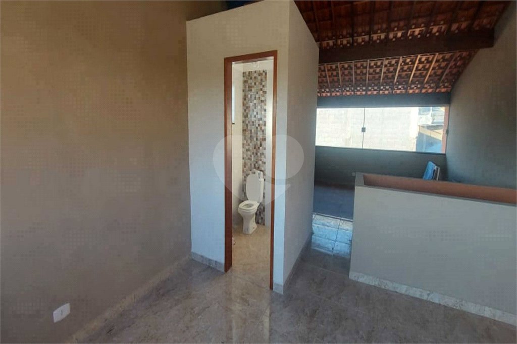 Sobrado à venda com 2 quartos em Canjica (terra Preta), Mairiporã, SP