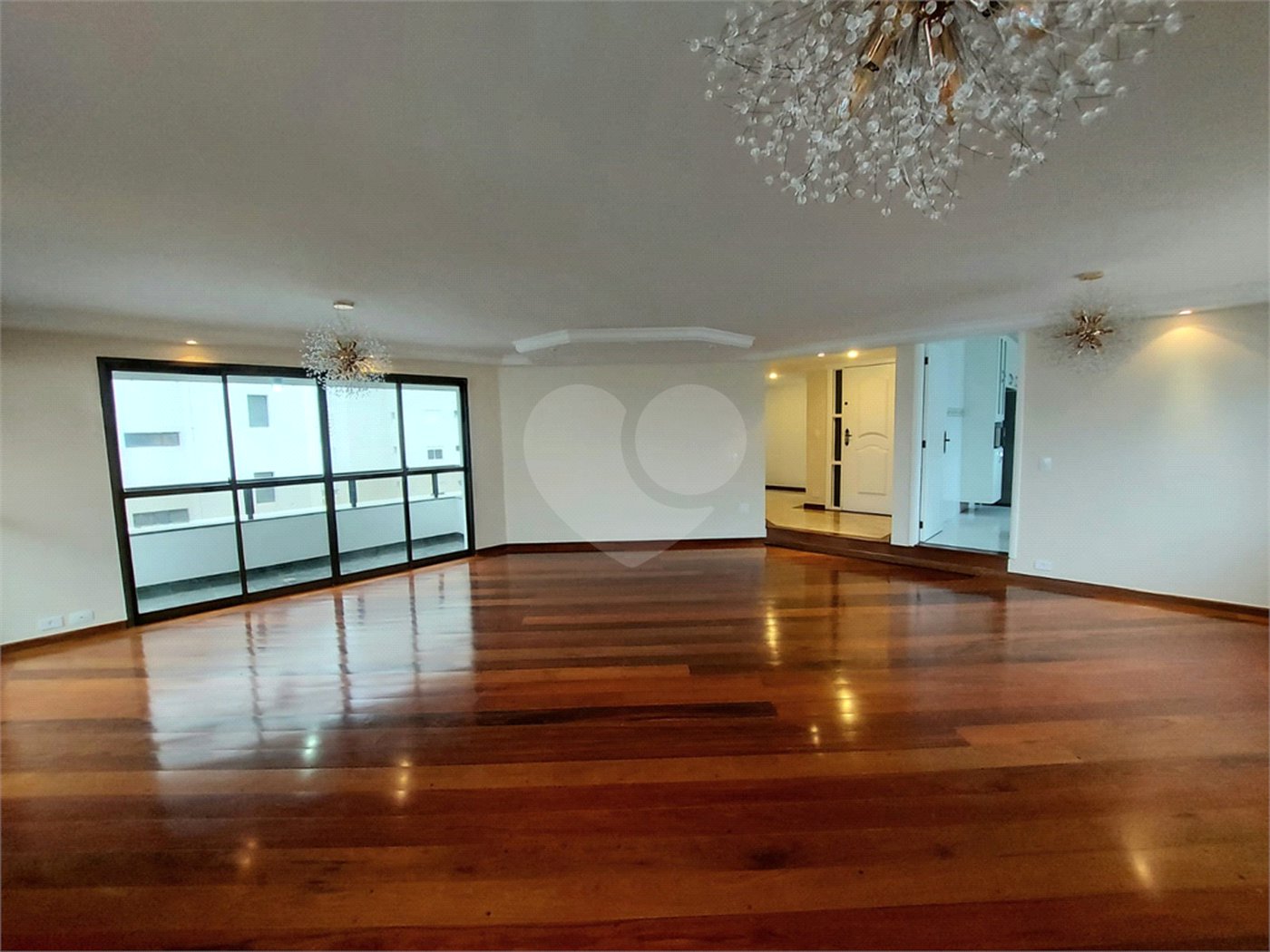 Apartamento à venda com 3 quartos, sendo 1 suíte, em Sumaré, São Paulo, SP