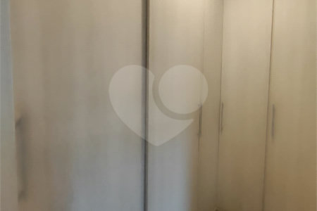 Casa à venda com 4 quartos, sendo 1 suíte, em Ivoturucaia, Jundiaí, SP