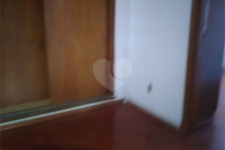 Sobrado à venda com 3 quartos em Santana, São Paulo, SP