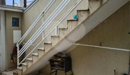 Sobrado à venda com 3 quartos, sendo 1 suíte, em Vila Gustavo, São Paulo, SP