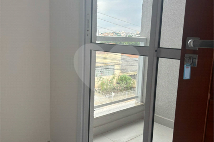Casa à venda com 2 quartos, sendo 1 suíte, no condomínio Maracujas, São Paulo - SP