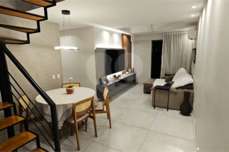 Cobertura à venda com 3 quartos, sendo 1 suíte, em Tijuca, Rio de Janeiro, RJ