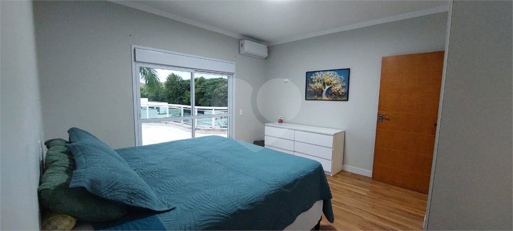 Casa para alugar com 4 quartos, sendo 3 suítes,  no condomínio Figueira Garden, Atibaia - SP