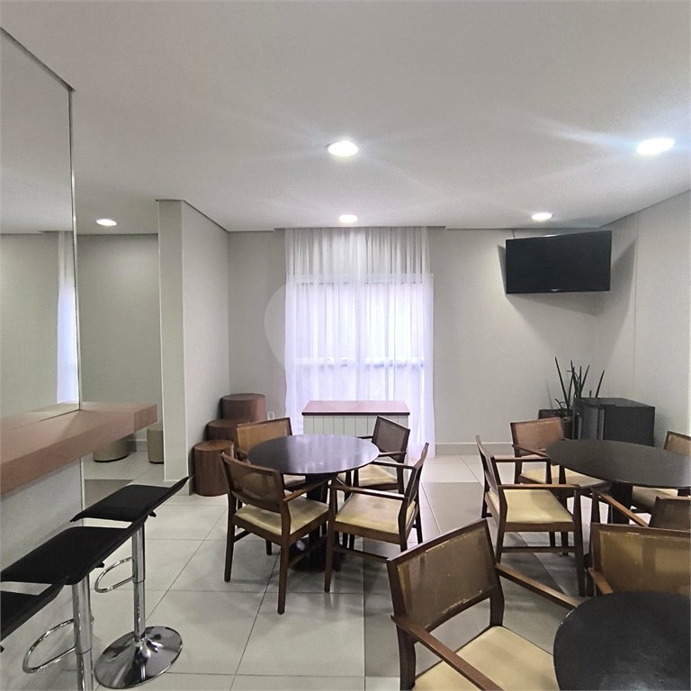 Apartamento à venda com 3 quartos, sendo 1 suíte,  em Cambuci, São Paulo, SP
