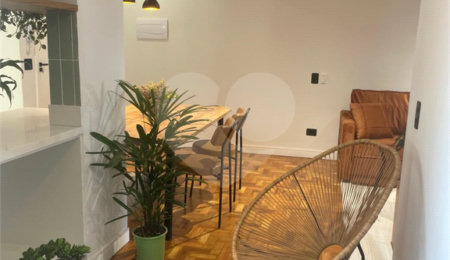 Apartamento à venda com 2 suítes em Pinheiros, São Paulo, SP