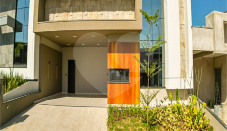Casa à venda com 3 suítes no condomínio Residencial Dona Maria Candida, Indaiatuba - SP