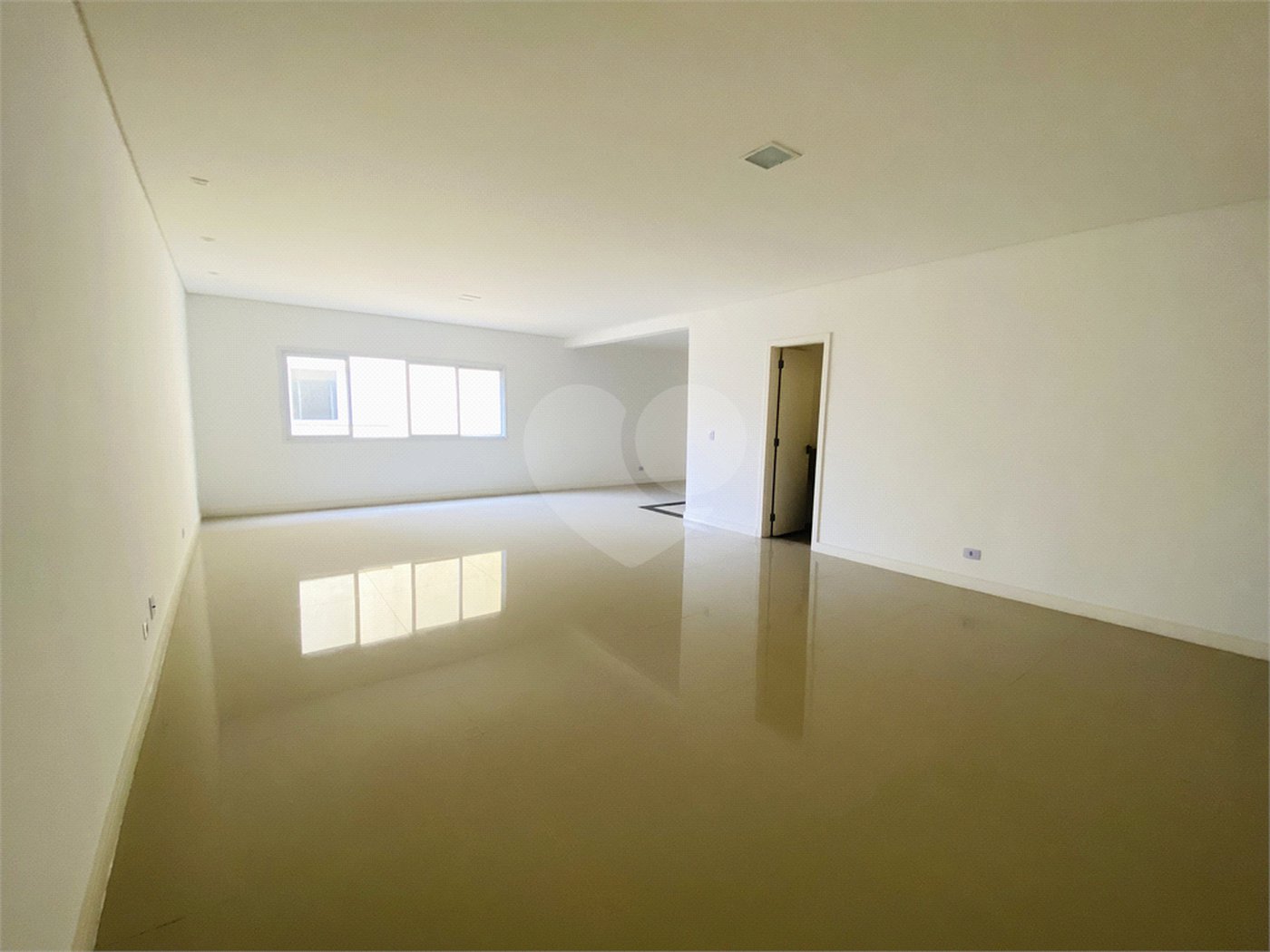 Apartamento à venda com 3 quartos, sendo 1 suíte, em Baeta Neves, São Bernardo do Campo, SP