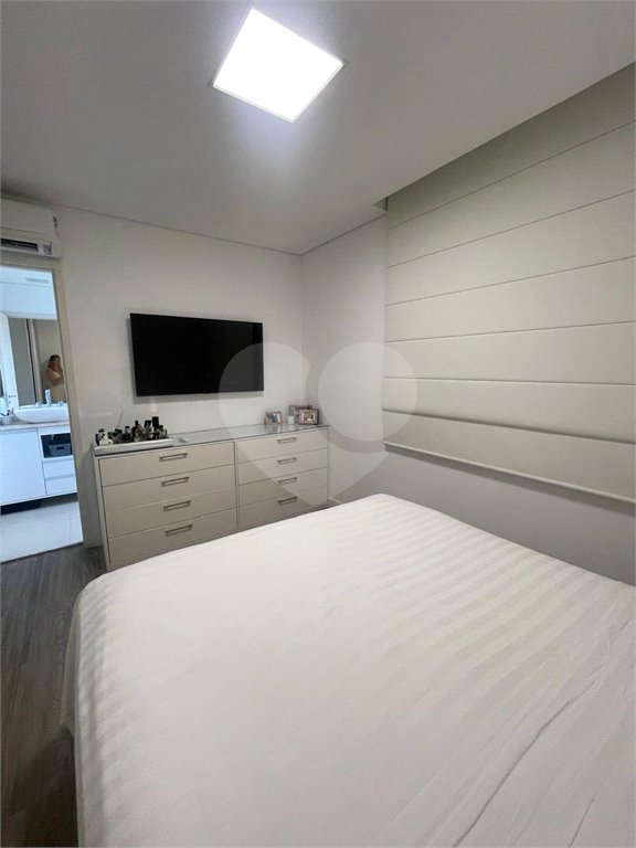 Apartamento à venda com 3 quartos, sendo 1 suíte,  em Vila Suissa, Mogi das Cruzes, SP