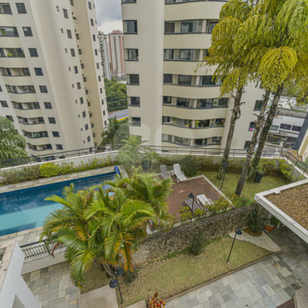 Duplex à venda com 4 quartos, sendo 2 suítes, em Vila Suzana, São Paulo, SP