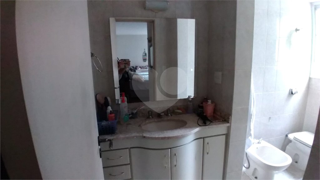 Apartamento à venda com 3 quartos, sendo 1 suíte, em Pinheiros, São Paulo, SP