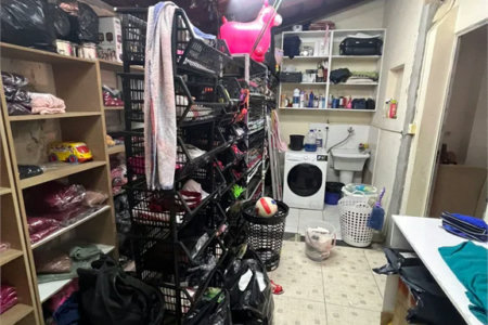 Casa à venda com 2 quartos no condomínio Recanto das Graças, Cotia - SP