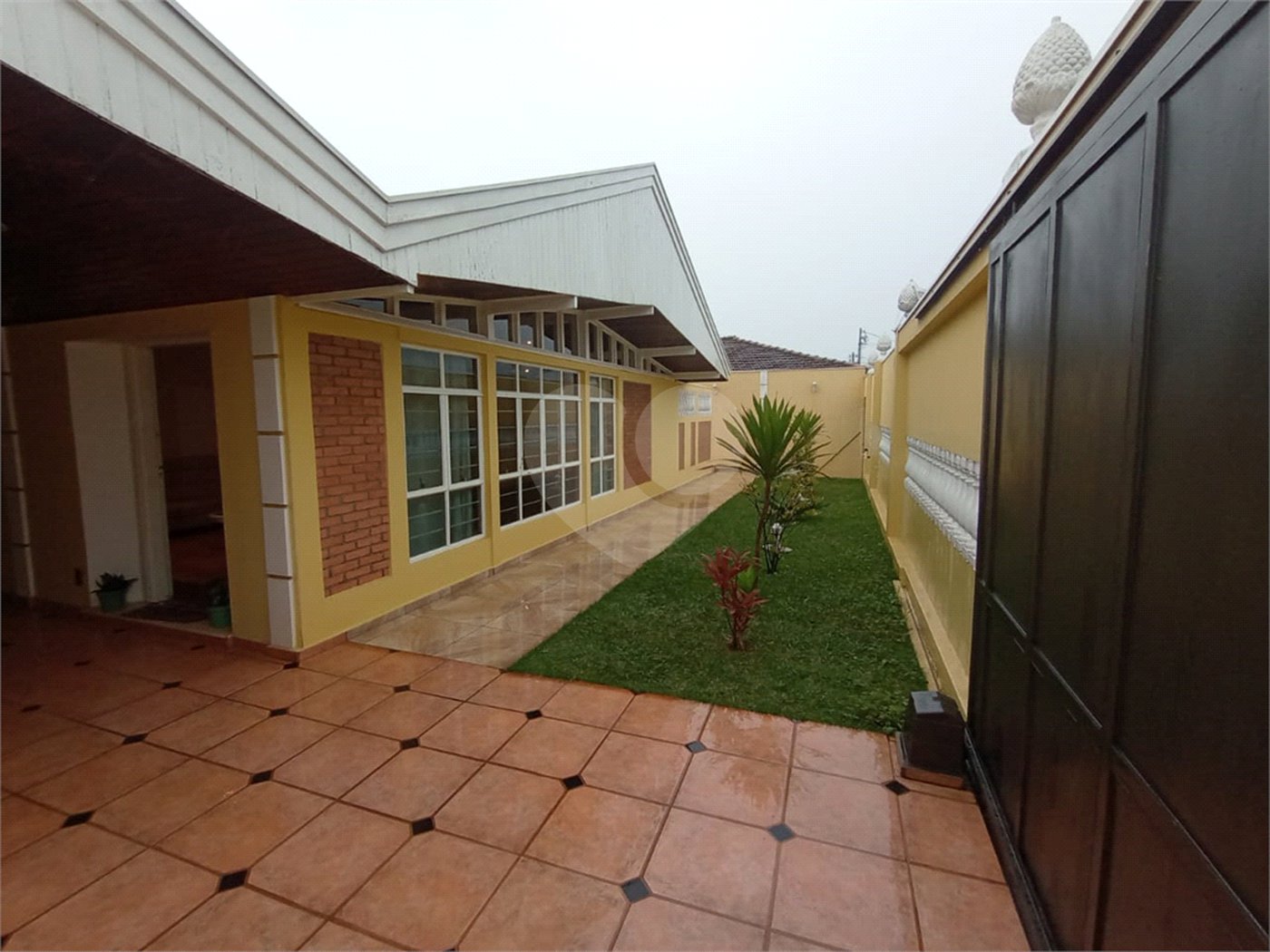 Casa à venda com 4 quartos, sendo 3 suítes,  no Centro, Itapetininga, SP