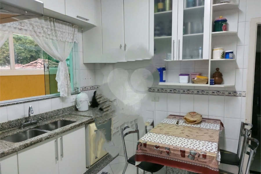 Sobrado à venda com 3 suítes em Vila Guilherme, São Paulo, SP