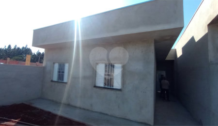 Casa à venda com 2 quartos em Vila Progresso, Itapetininga, SP