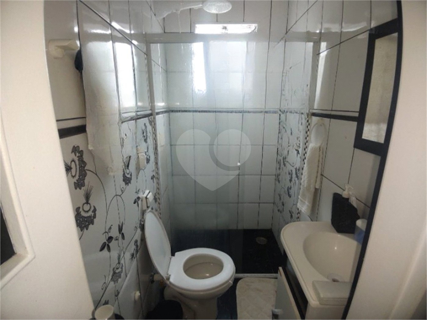 Casa à venda com 4 quartos, sendo 1 suíte, em Tremembé, São Paulo, SP