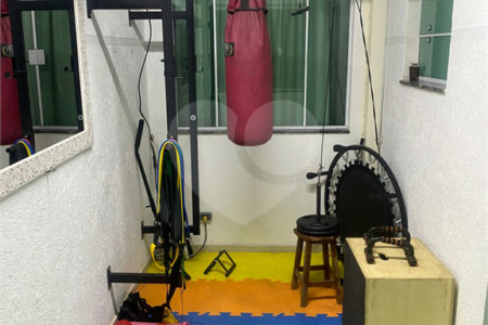 Casa à venda com 2 quartos, sendo 1 suíte,  em Cidade Jardim, Mogi das Cruzes, SP