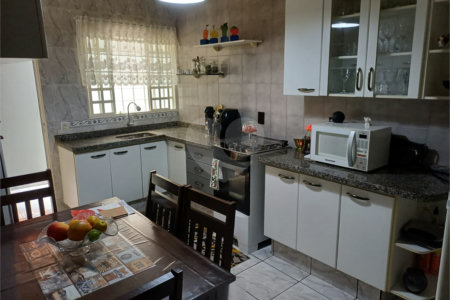 Casa à venda com 3 quartos, sendo 1 suíte, em Loteamento Rei de Ouro, Itatiba, SP