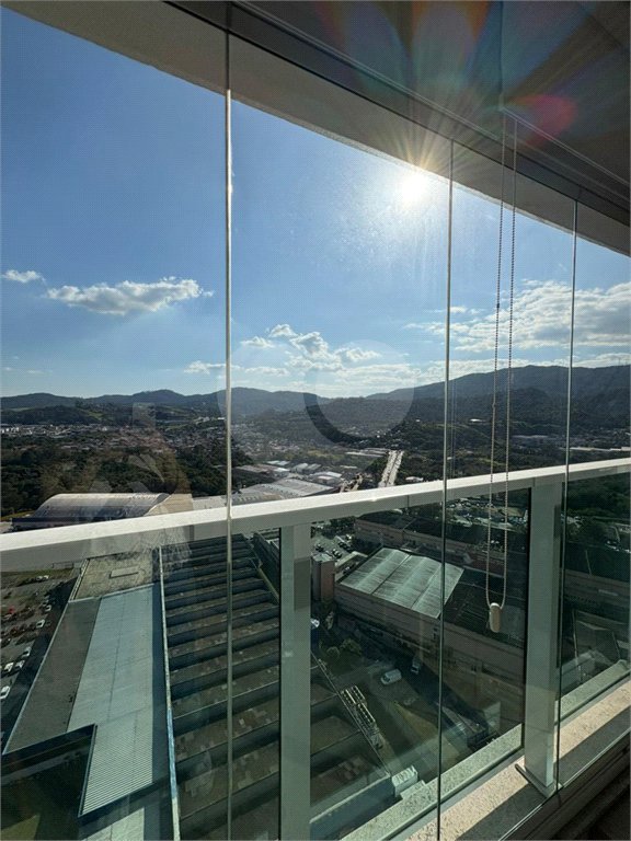 Apartamento à venda com 3 quartos, sendo 1 suíte, em Vila Mogilar, Mogi das Cruzes, SP