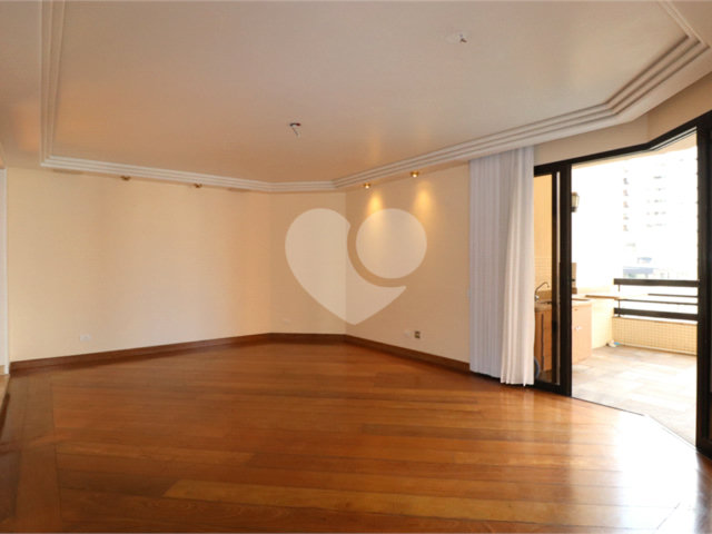 Apartamento à venda ou para alugar com 4 suítes em Santana, São Paulo, SP