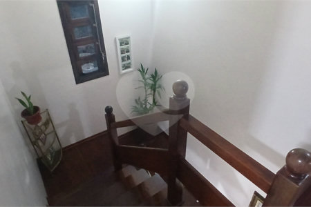 Sobrado à venda com 3 suítes em Nova Petrópolis, São Bernardo do Campo, SP